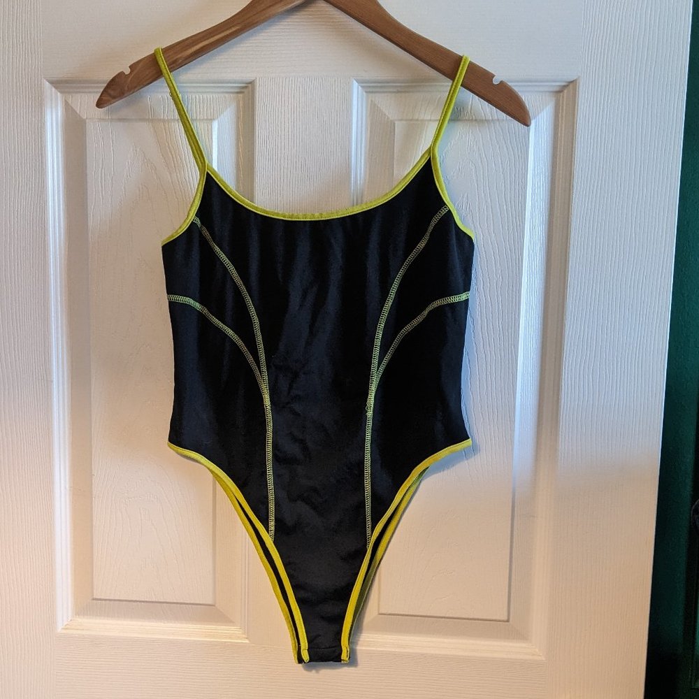 $5!!! Black and Yellow Bodysuit
